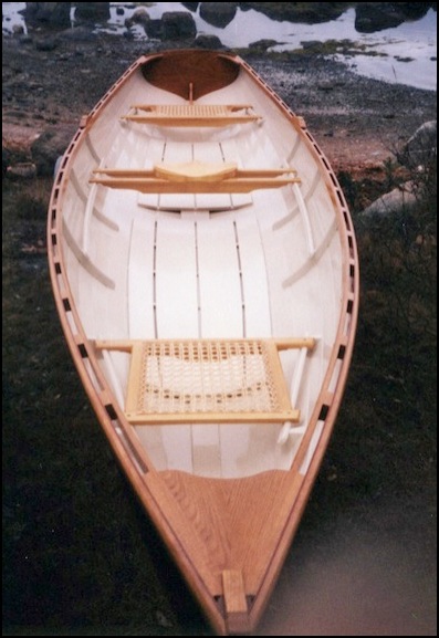Peregrine, interior